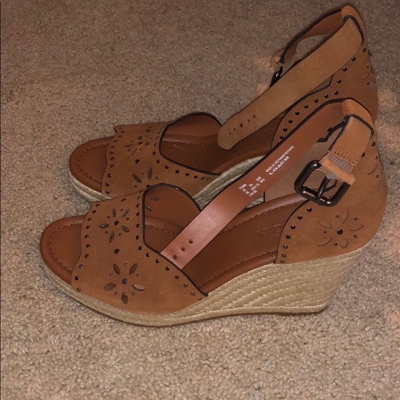 Coach wedges - Picture 2 of 3